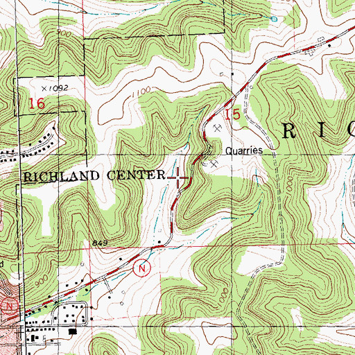 Topographic Map of Oakwood Farm, WI