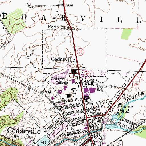 Topographic Map of Maddox Hall, OH