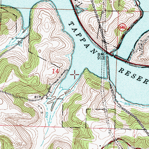 Topographic Map of Mathews Bay, OH