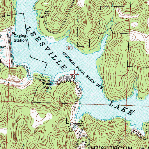 Topographic Map of Clows Marina, OH