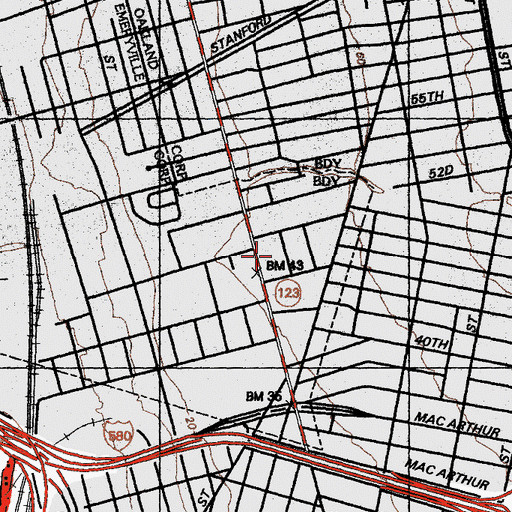 Topographic Map of Veterans Memorial Building, CA