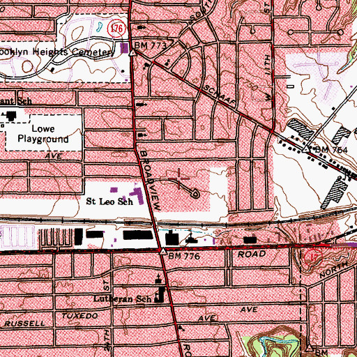 Topographic Map of Broadview Gardens, OH