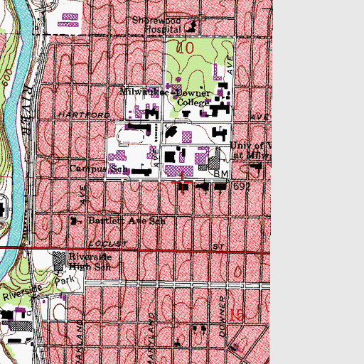 Topographic Map of Kenwood United Methodist Church, WI
