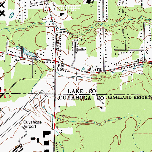 Topographic Map of Airport Greens Golf Course, OH