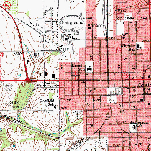 Topographic Map of Oskaloosa Chiropractic Clinic, IA
