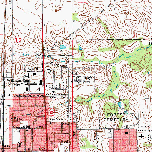 Topographic Map of Oskaloosa High School, IA