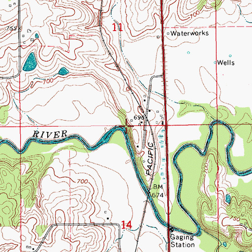 Topographic Map of Checauqua River Access, IA