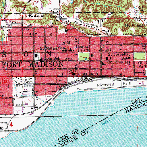 Topographic Map of Fort Madison Post Office, IA