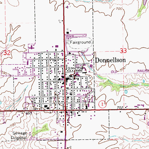 Topographic Map of Donnellson City Hall, IA