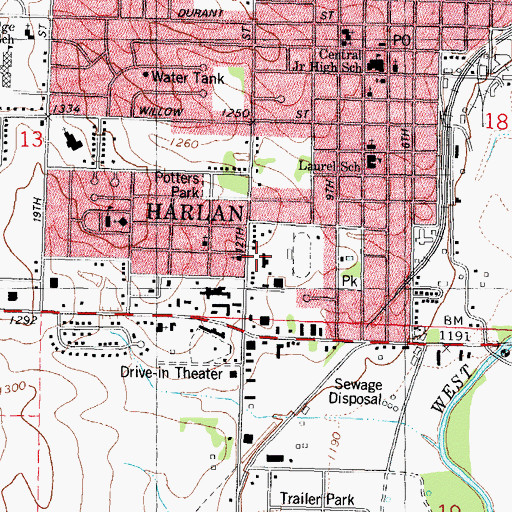 Topographic Map of Elm Crest Retirement Community, IA