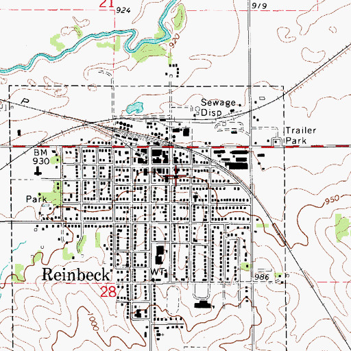 Topographic Map of Reinbeck Memorial Building, IA