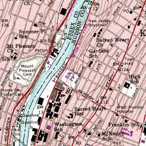 Topographic Map of Riverbank Park, NJ