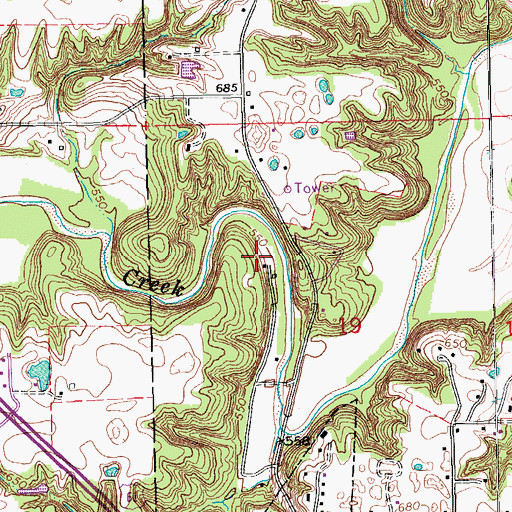 Topographic Map of Starr's Cave Nature Center, IA