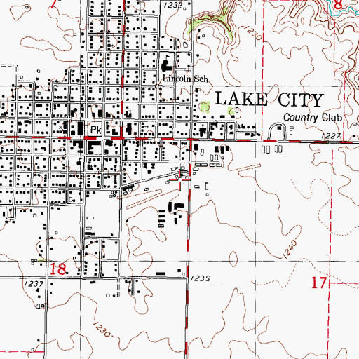 Topographic Map of Farmers Cooperative Company Elevator, IA