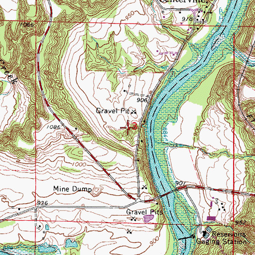 Topographic Map of Milton Lott Grave, IA