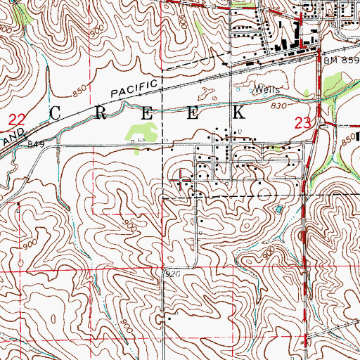 Topographic Map of Lone Pine Mobile Home Court, IA