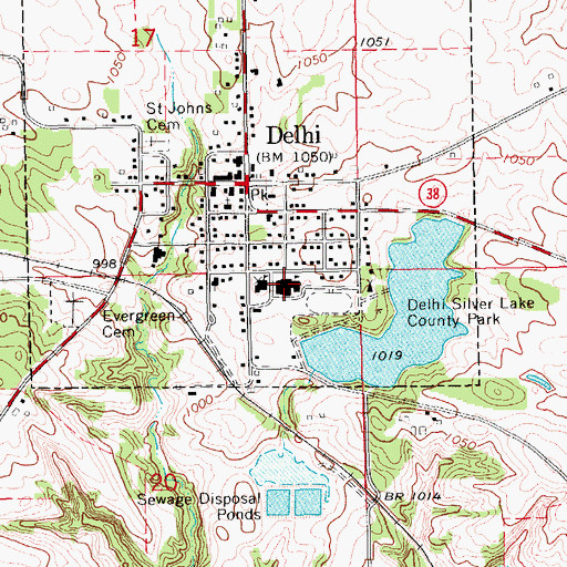 Topographic Map of Maquoketa Valley High School, IA