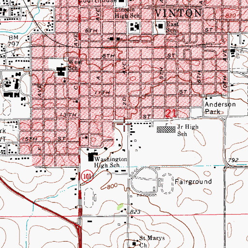 Topographic Map of Vinton Lutheran Home, IA