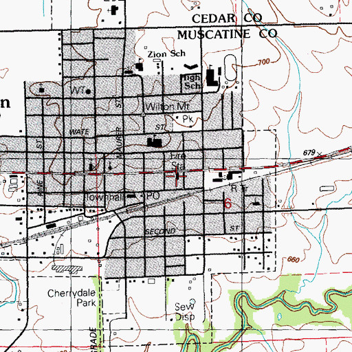 Topographic Map of Wilton Fire Department, IA