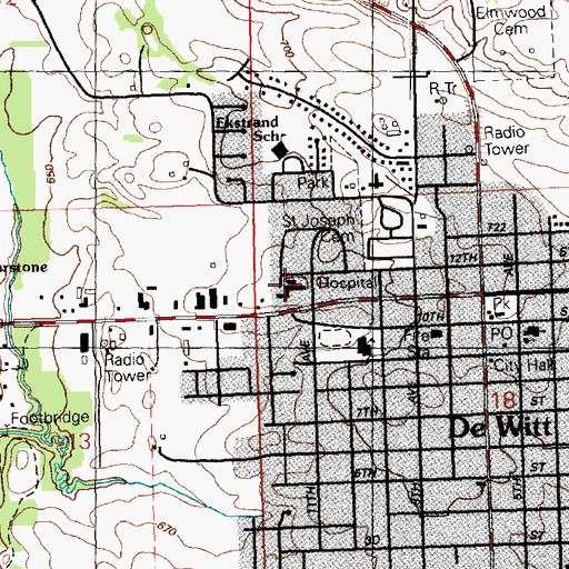 Topographic Map of De Witt Community Hospital, IA
