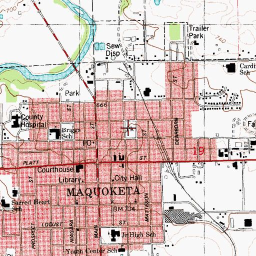 Topographic Map of First Ward Park, IA