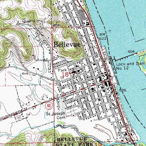 Topographic Map of Marquette Catholic Schools - Marquette High School, IA