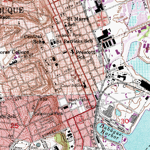 Topographic Map of Dubuque Fire Department Headquarters, IA