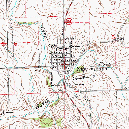 Topographic Map of New Vienna Post Office, IA