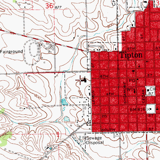 Topographic Map of Tipton Elementary School, IA