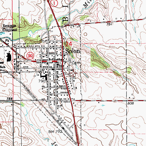 Topographic Map of Saint Marys Cemetery, IA