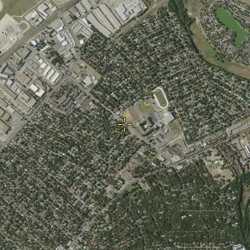 Aerial/Satellite Image of Mac Arthur High School, TX