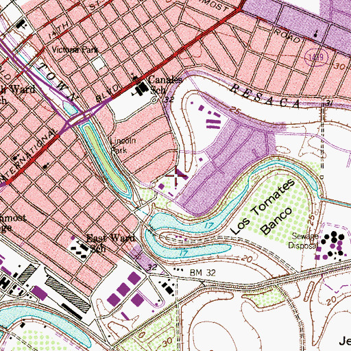 Topographic Map of Lincoln Park School, TX