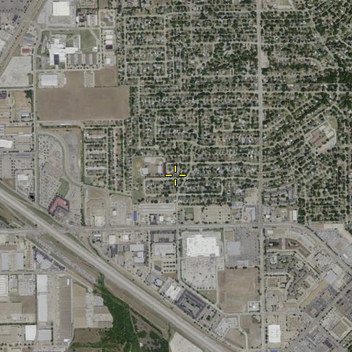 Aerial/Satellite Image of Roach Elementary School, TX