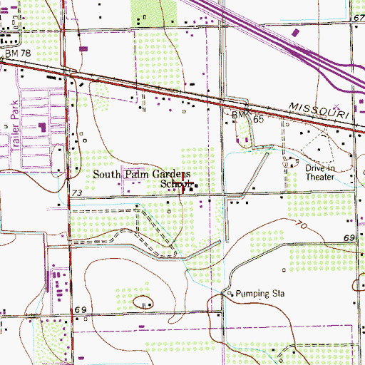 Topographic Map of South Palm Gardens High School, TX