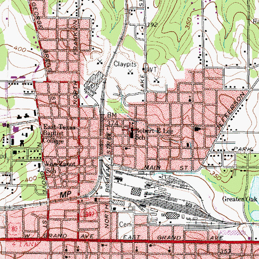 Topographic Map of R E Lee Elementary School, TX