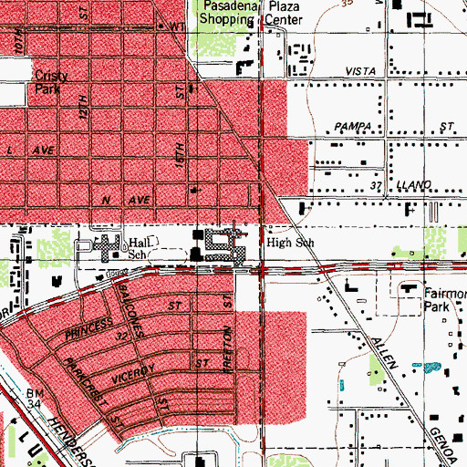 Topographic Map of South Houston High School, TX