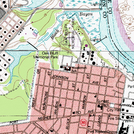 Topographic Map of Woodcrest Elementary School, TX