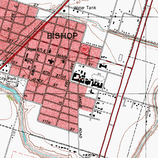 Topographic Map of Lillion E Luehrs Junior High School, TX