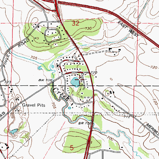 Topographic Map of Blackberry Woods, IL