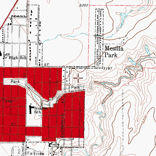 Topographic Map of Evergreen City Park, TX