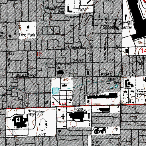 Topographic Map of Maine Township Town Hall, IL