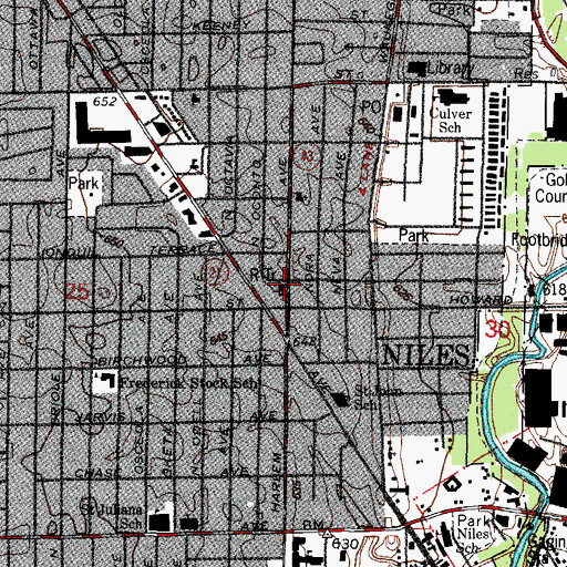 Topographic Map of Niles Village Hall, IL