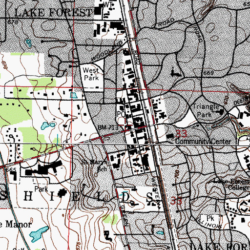 Topographic Map of Lake Forest City Hall, IL