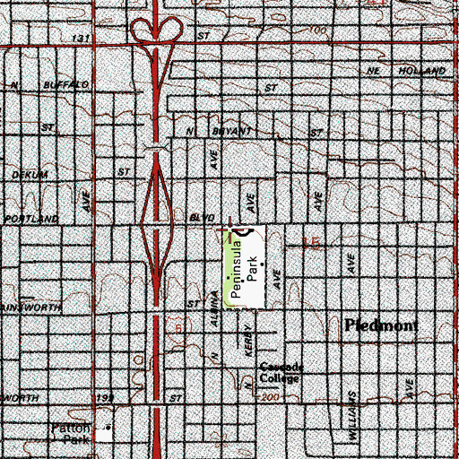 Topographic Map of Peninsula Community Center, OR