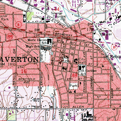 Topographic Map of Memorial Park, OR