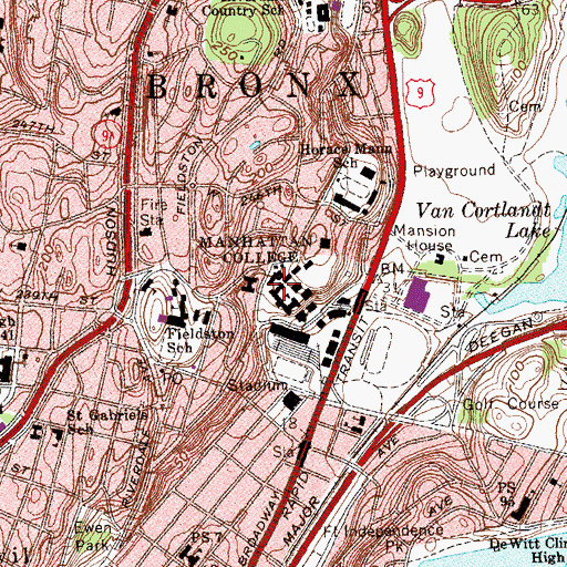 Topographic Map of De La Salle Hall, NY