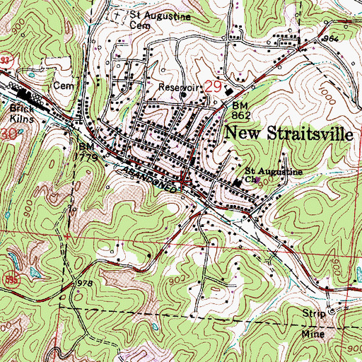 Topographic Map of New Straitsville Post Office, OH