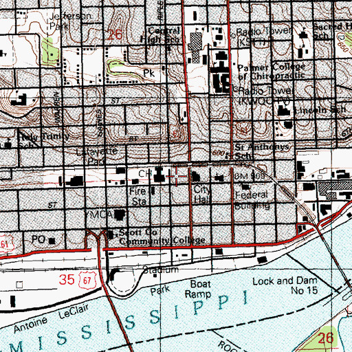Topographic Map of Davenport Police Department, IA