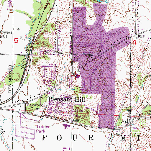 Topographic Map of Pleasant Hill Elementary School, IA
