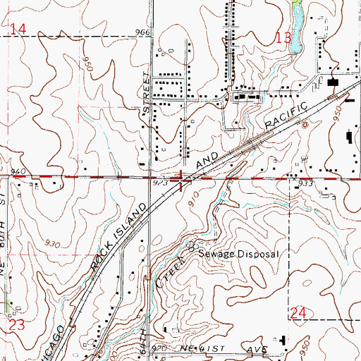 Topographic Map of Altoona Community Service Campus, IA